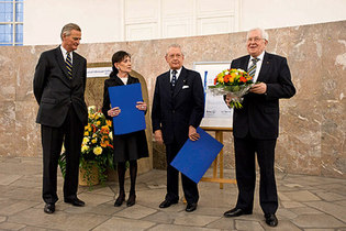 2009: Szociális piacgazdasági kitüntetés a Stihl testvérek számára